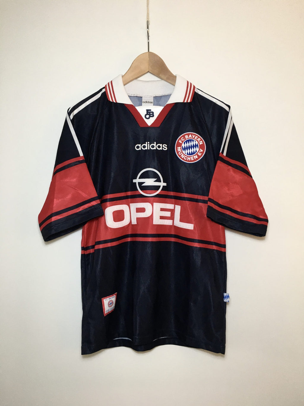 1997 Bayern Away Kit